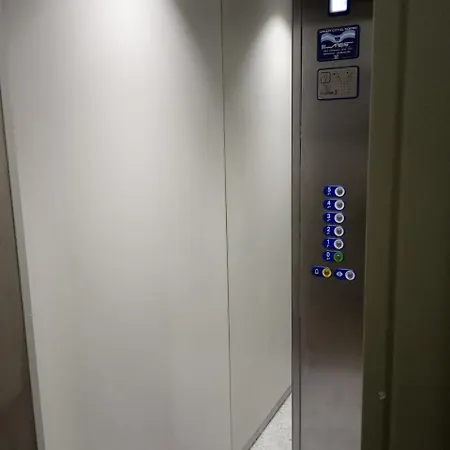 公寓式酒店 Center